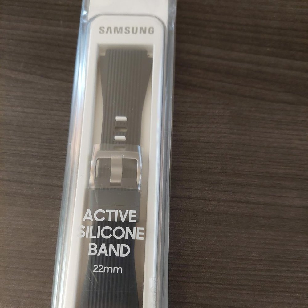 Samsung active silicone band for 45-46 mm watches dark grey/ charcoal color